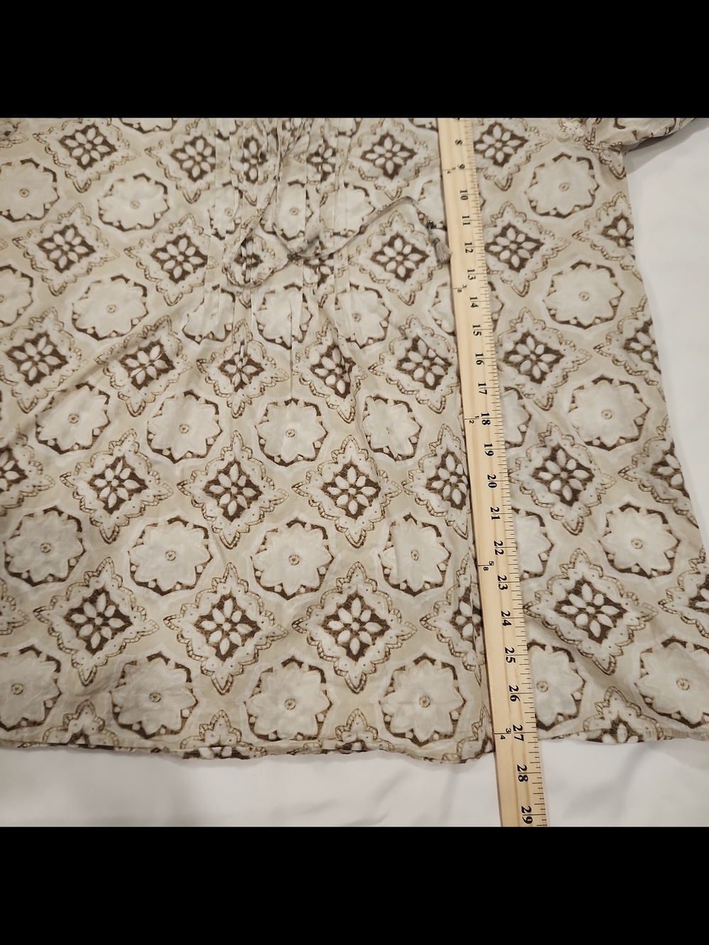 J. Jill Cream Brown Medallion Print Tassel Tie Pintuck Cotton Tunic Blouse Large - Picture 7 of 7